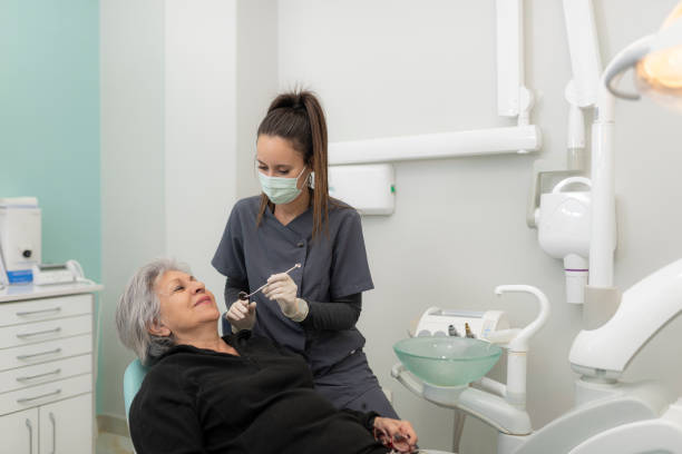 Best Orthodontic Emergency Dentist in Hazardville, CT